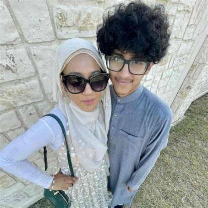Valerie De Leon: Unveiling the Life of Nouman Ali Khan's Wife